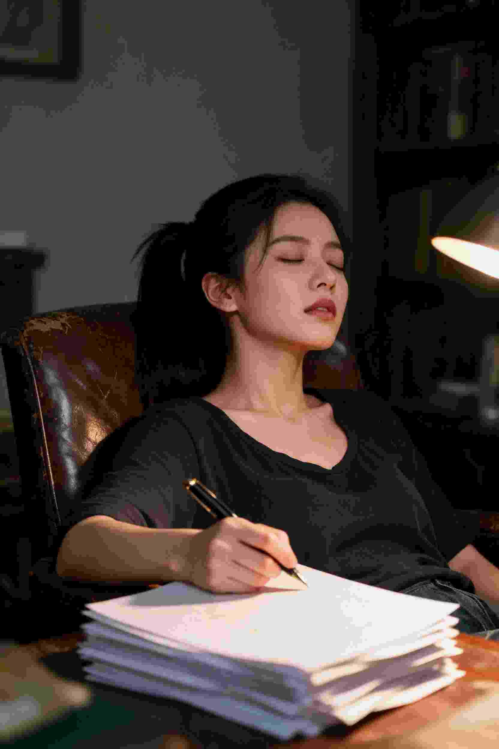 以爱为营